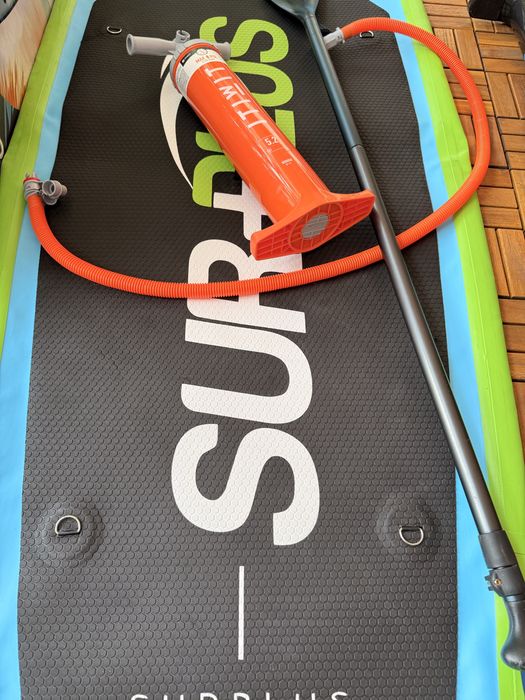 Продавам падълборд Surplus Aqua (дължина 10’8” / ~3.25 м)