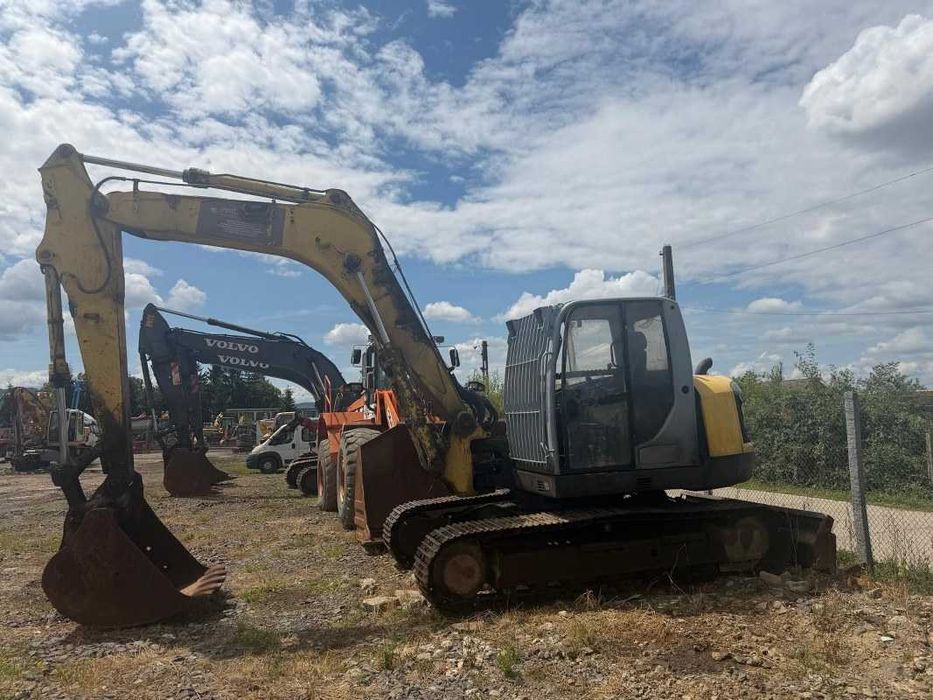 Senile excavator pe senile Neuson 14504 RD piese