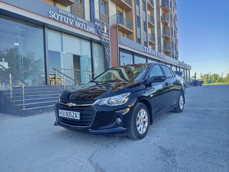 Chevrolet Onix 2025 — 2