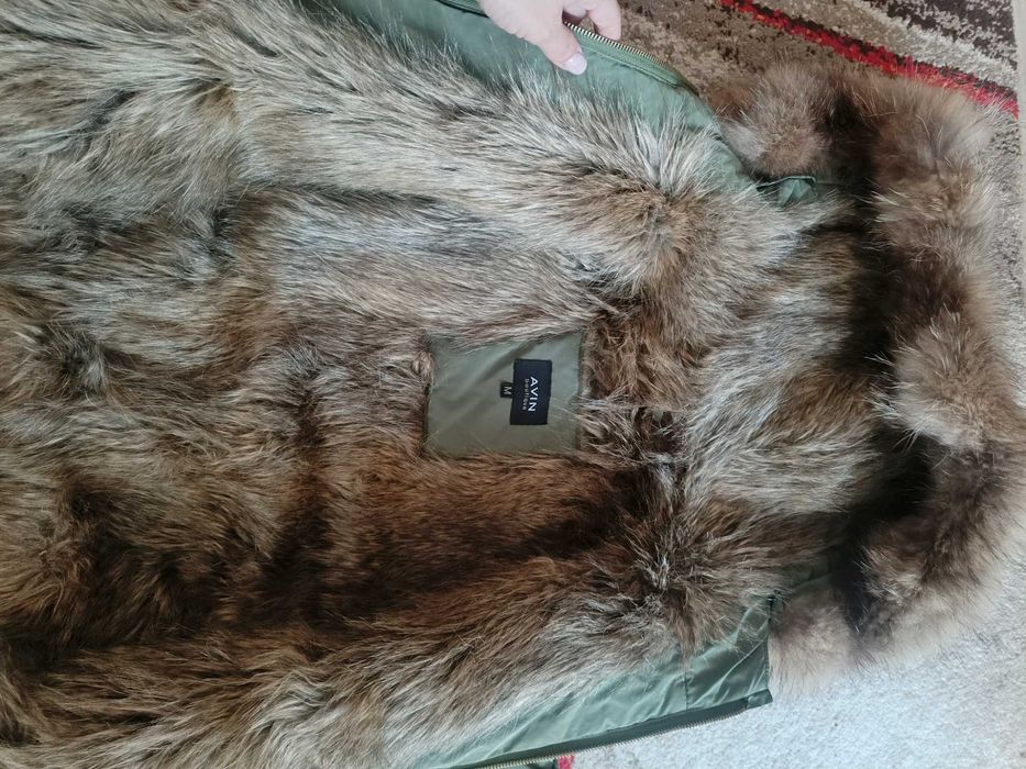 Дамско зимно яке Avin