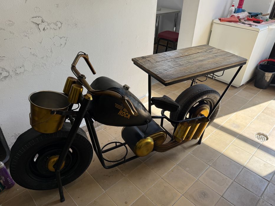Motocicleta stil Bar