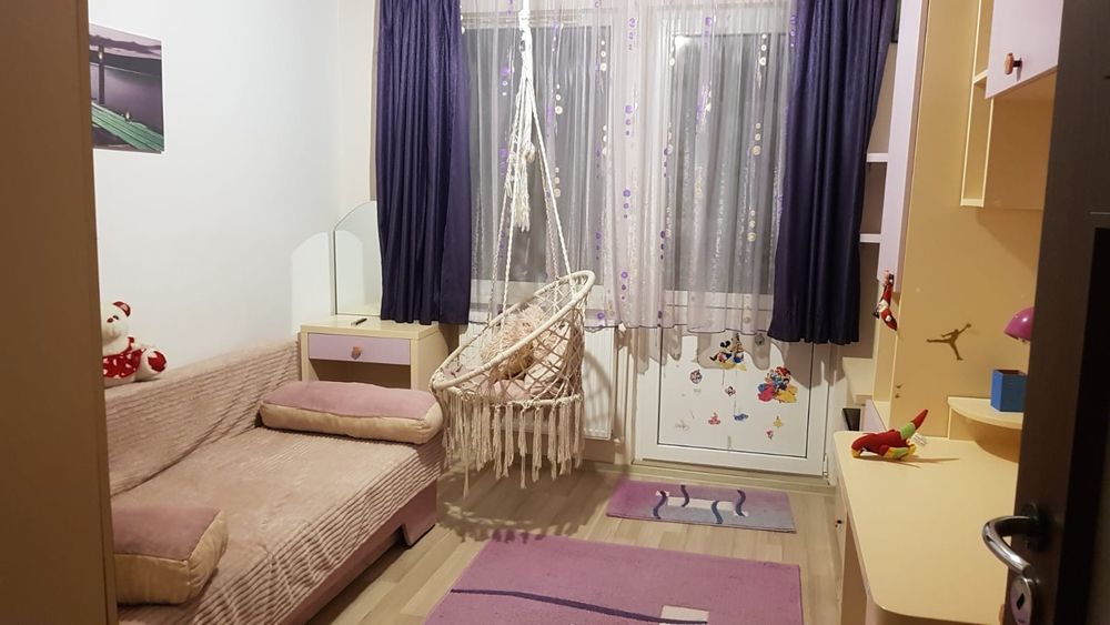 Apartament de 3 camere de vanzare central Constanta
