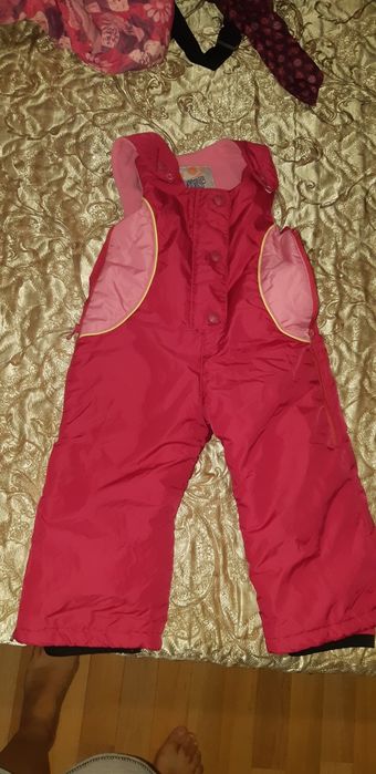 Продам комбез на девочку