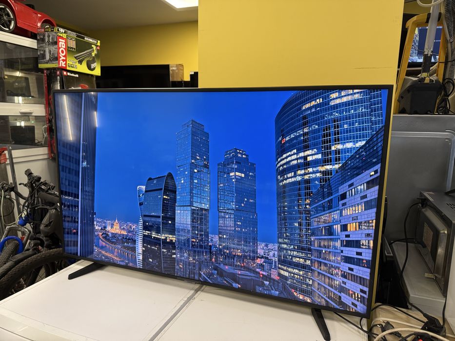 Телевизор Samsung 55” 4K UE55RU7092U