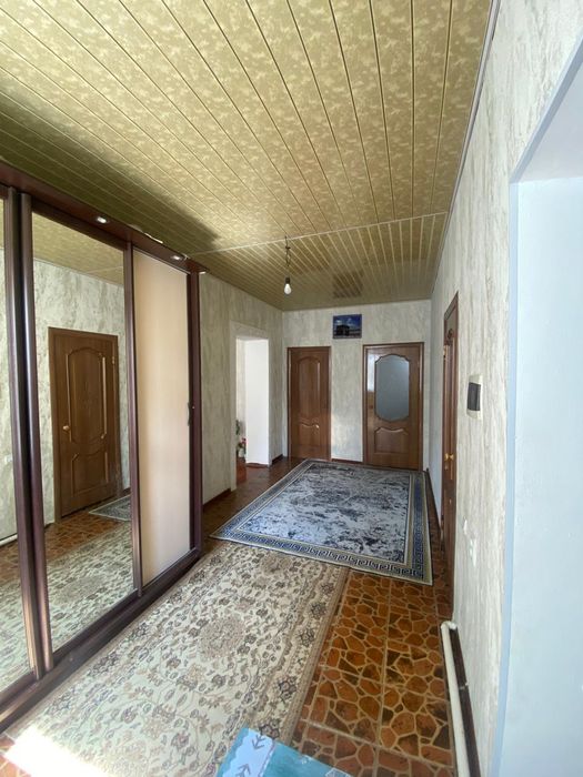 Тасбөгет орталығынан, 5бөлмелі үй сатылады