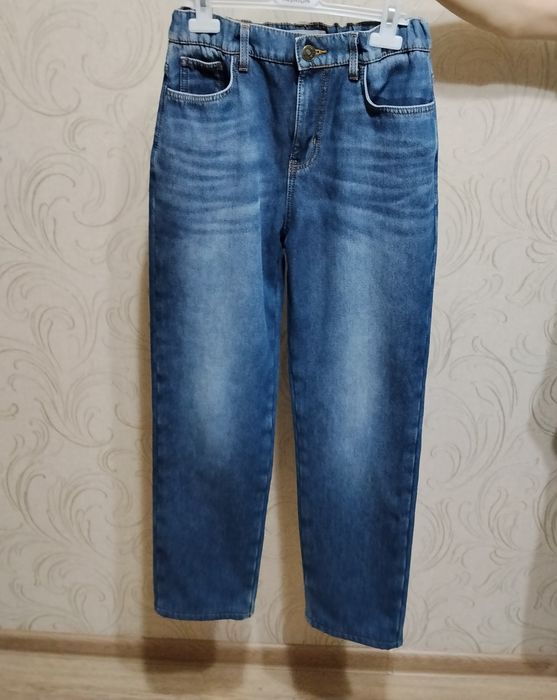 Продам утепленные джинсы подростковые