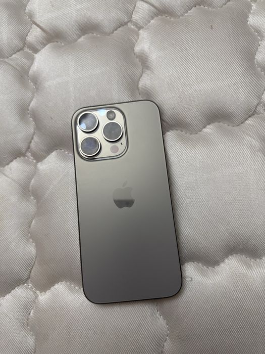 Iphone 15 pro 128 gb