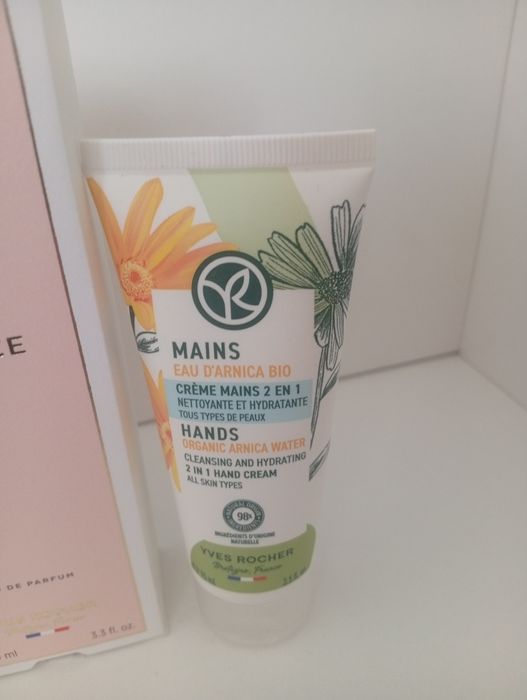 4 buc *  !!100 ml!! Apa de parfum Evidence Yves Rocher + crema pt maini Cadou/ gratuit;