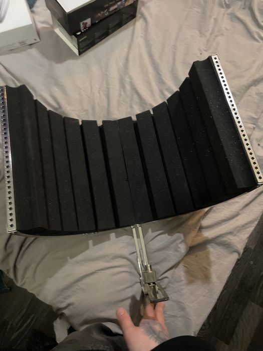 акустический щит для микрофона