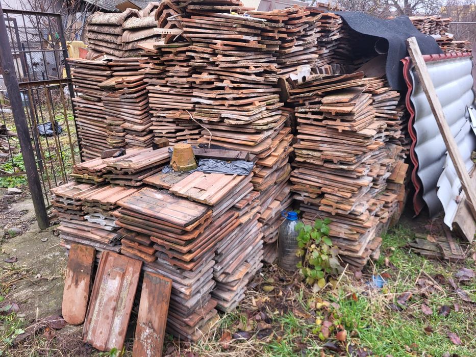 Vând țigle 0,50 lei bucata