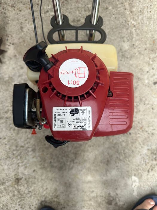 Motosapă flori si randuri