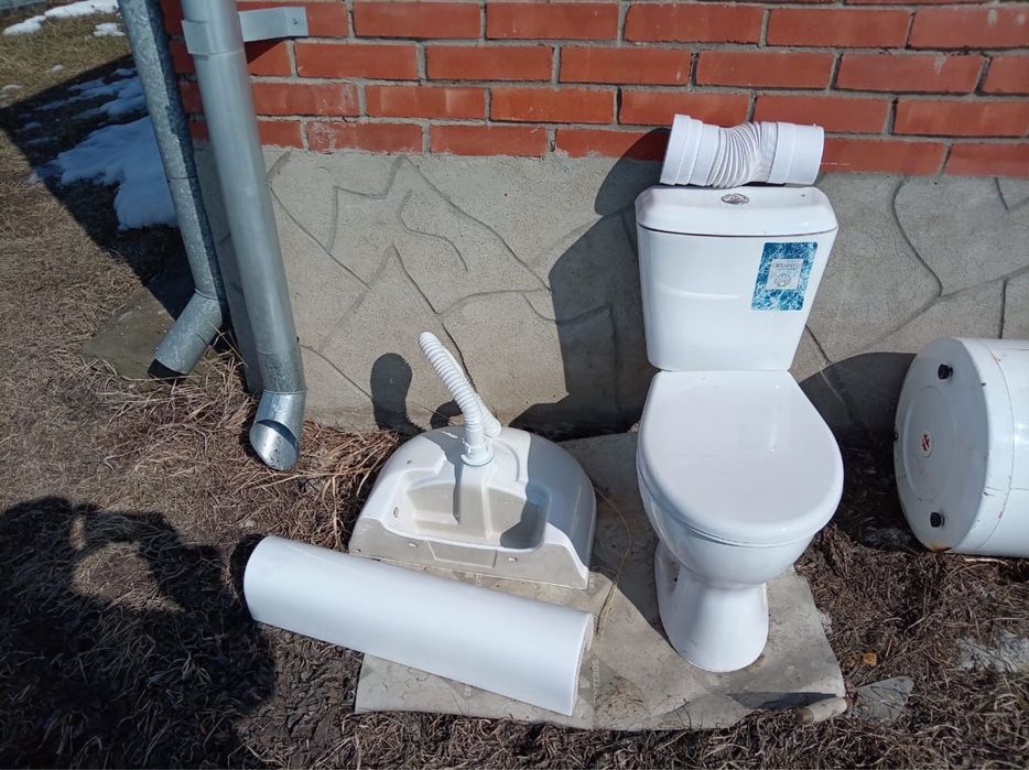 Туалет и Раковина