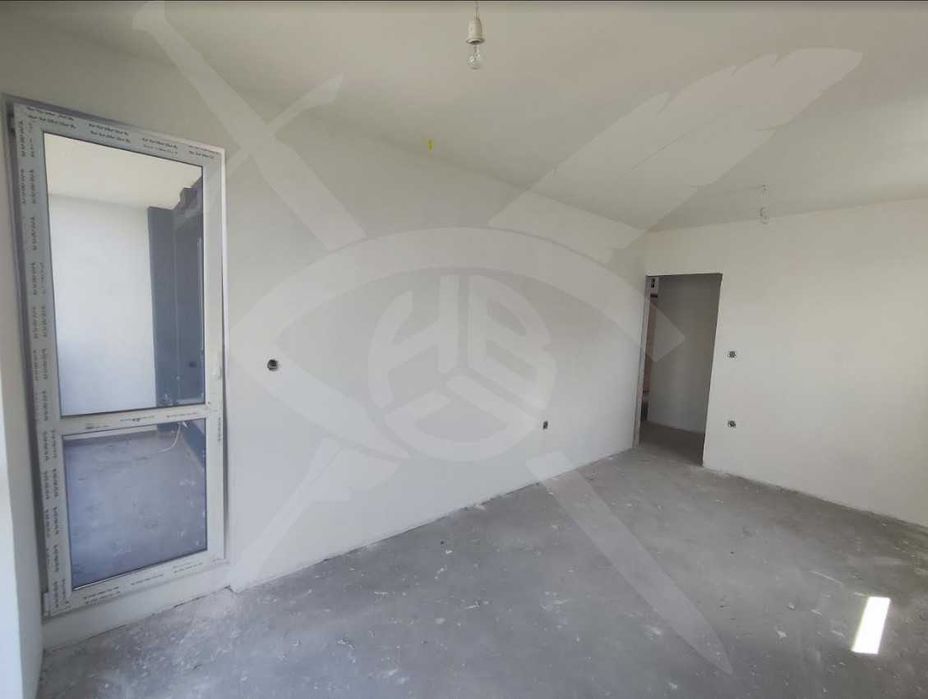 Продава се Тристаен апартамент в Пловдив, Кършияка - 109 кв.м за 1450 €/кв.м - Снимка #2