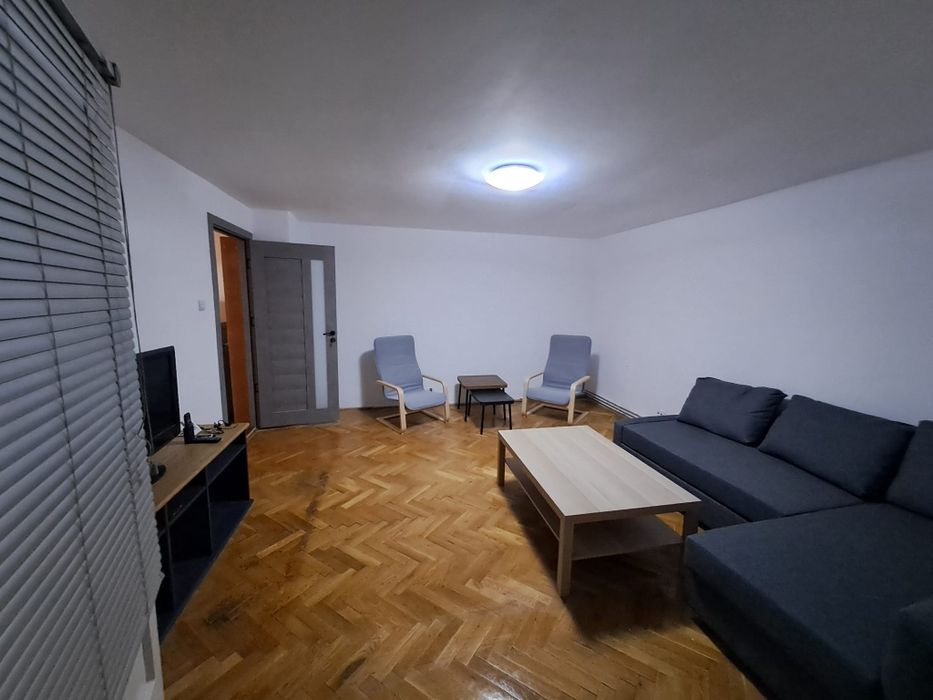 Proprietar, apt 3 camere zona Odobescu