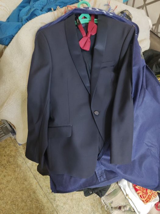 Продам мужской костюм