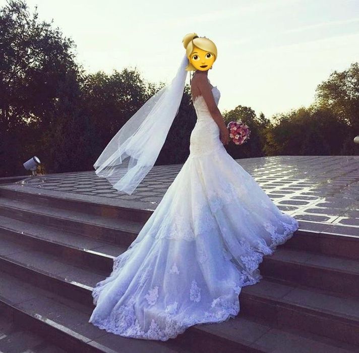 Свадебное платье