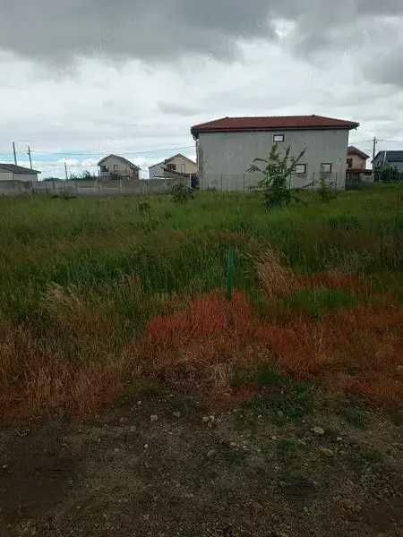 vand teren intravilan 500 mp Ghercesti