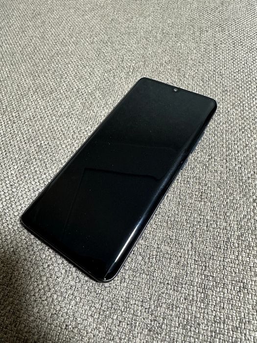 Mi note 10 lite 6/64 в хорошем состоянии