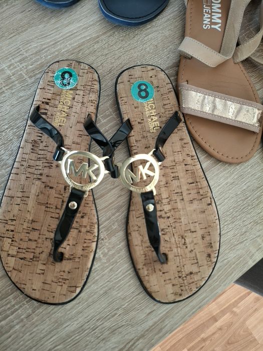 Дамски сандали и чехли Tommy