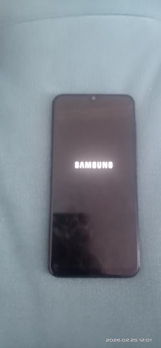 Самсунг а50 продам или обменяю