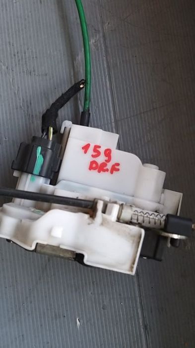 Broasca dreapta fata alfa romeo 159