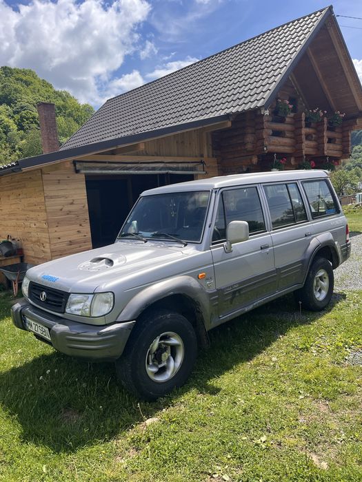 Hyundai Galloper