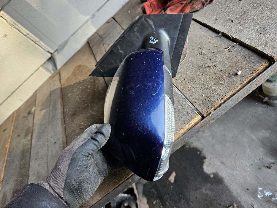 Oglinda Dreapta Polo cu semnalizare