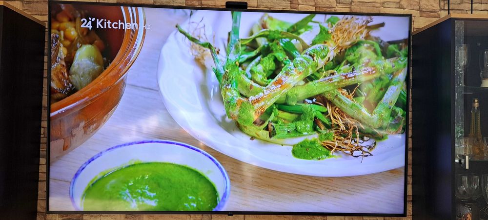 Смарт TV 75 " LG