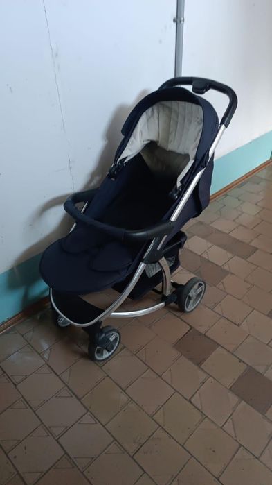 Коляска прогулочная