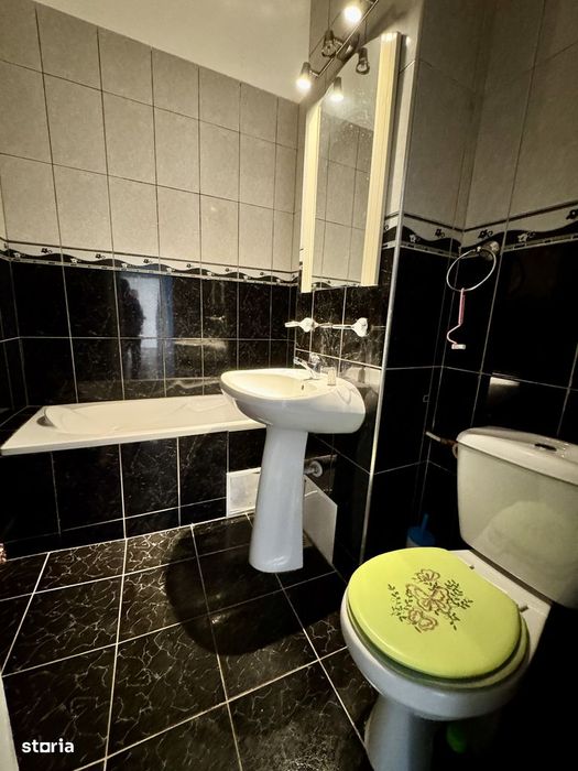 Narcisa bloc 1982, Apartament 2 cam Decomandat, etaj 3/4, cu centrala