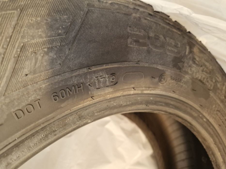 Anvelope iarna 205 65 r16 c