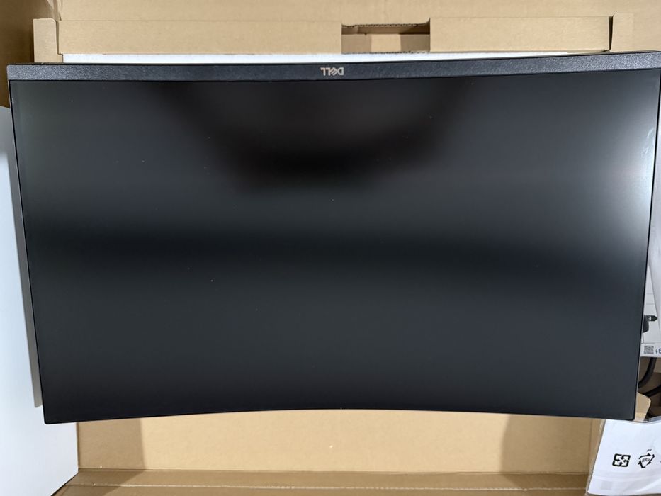 Monitor gaming Dell 27” 144hz
