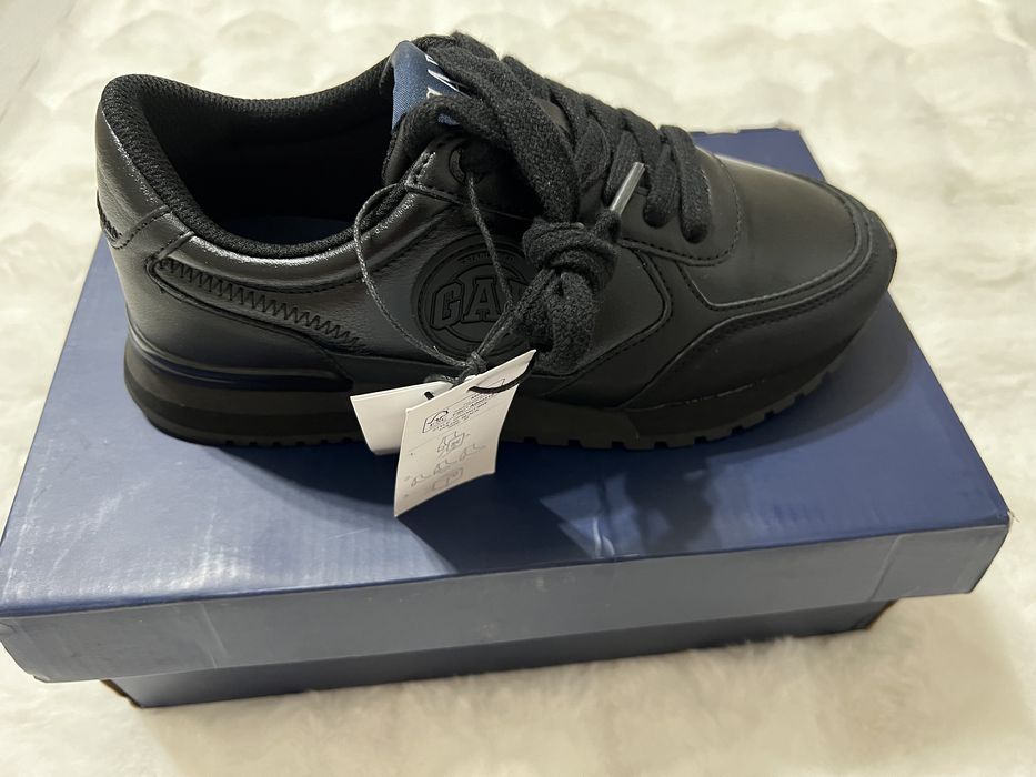 Дамски маратонки GAP