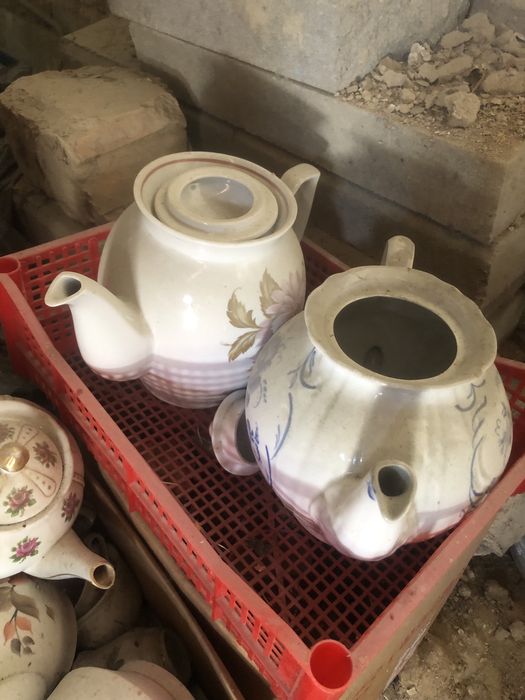 Продается чайники кружки