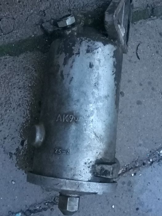 Продаю масляный стакан 402 мотор