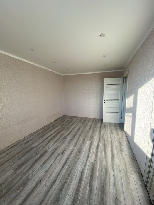 СРОЧНО ПРОДАЕТСЯ 2х комнатная квартира