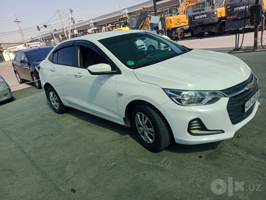 Автомобиль Оникс