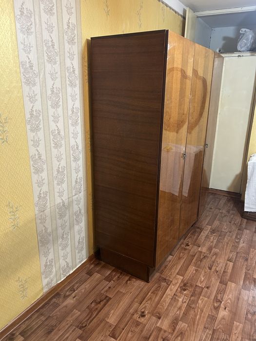 Отдам шкаф бесплатно