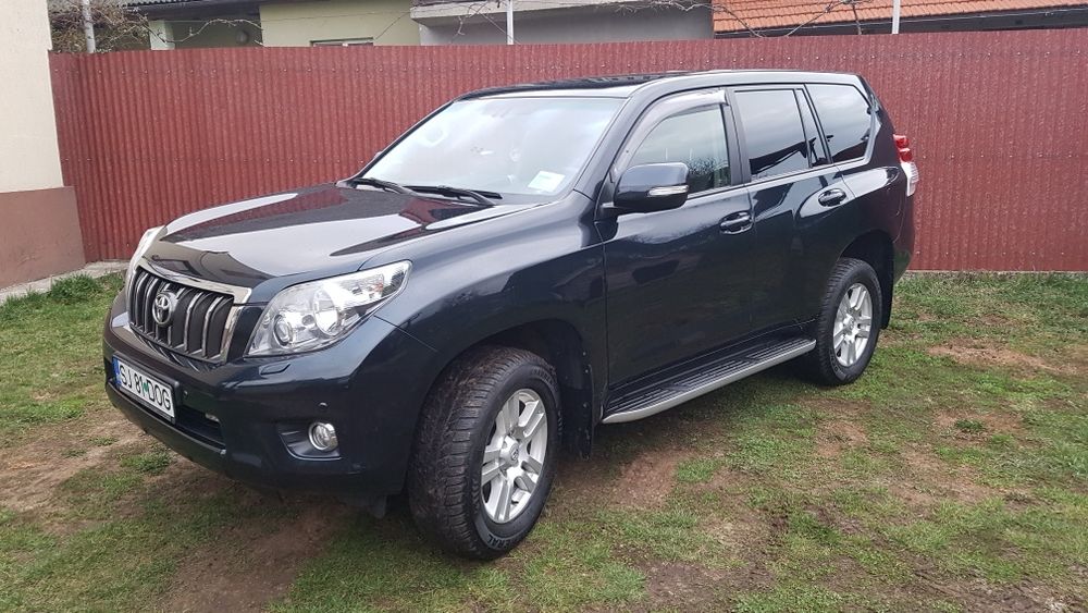 TOYOTA Land Cruiser 2013 — imagine 2