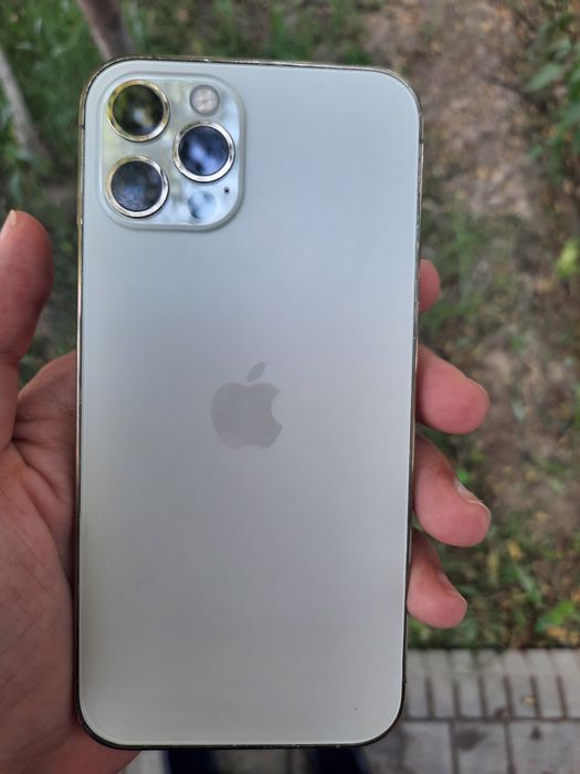 Iphonr 12 pro gold SOTILADI