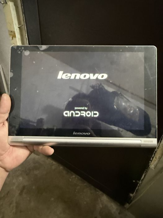 Tableta lenovo sim si wifi perfecta stare