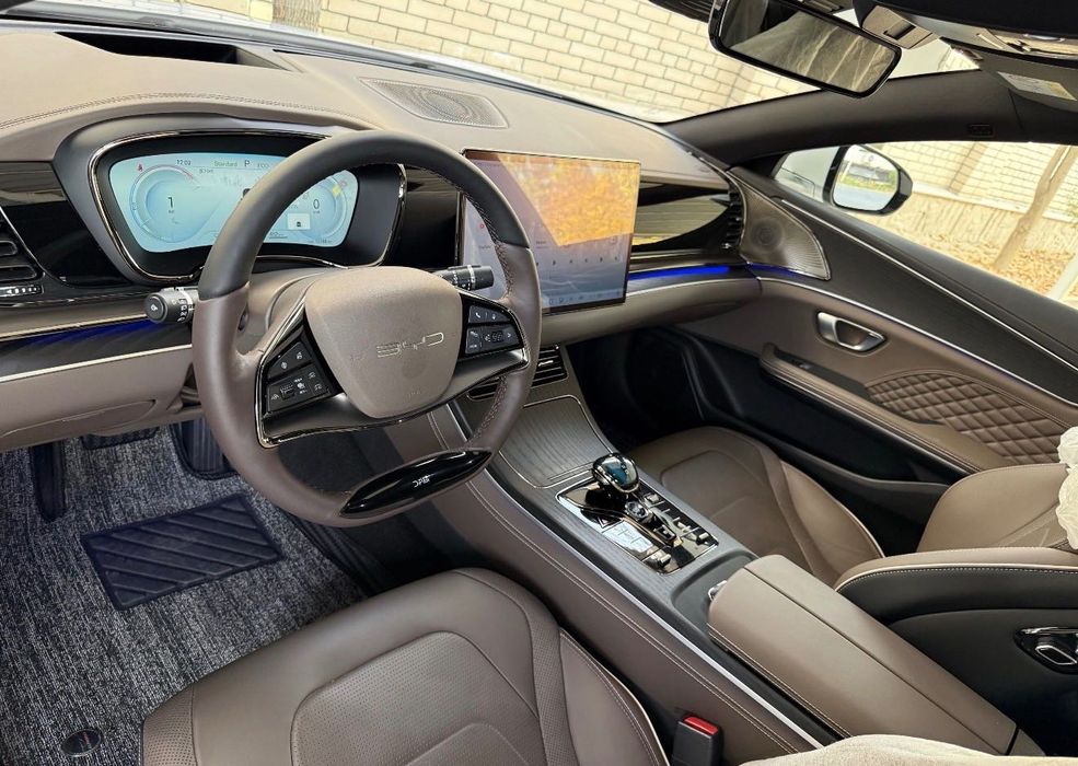 Byd Han full 3,9 m dual mator  официальный дилер