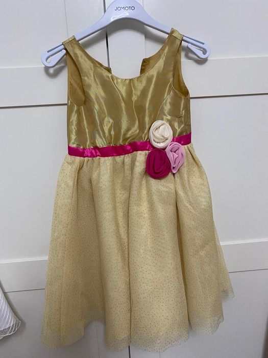 Шикарные платья для девочек 4-7 лет