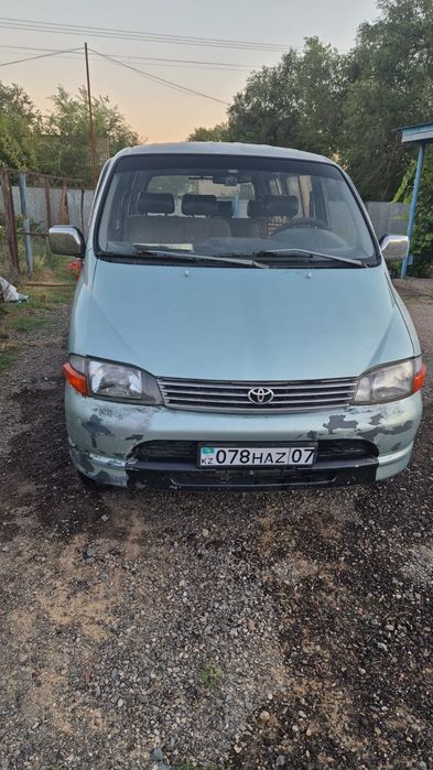 Продам Toyota Hiace