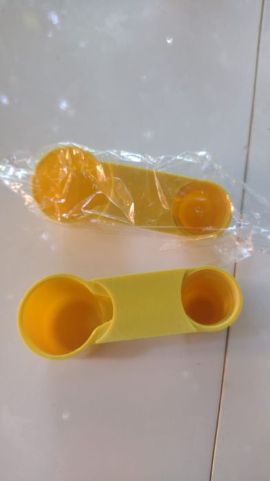 Adăpătoare pet gaini