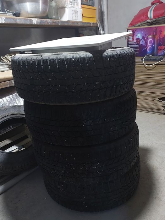 Продается зимняя резина