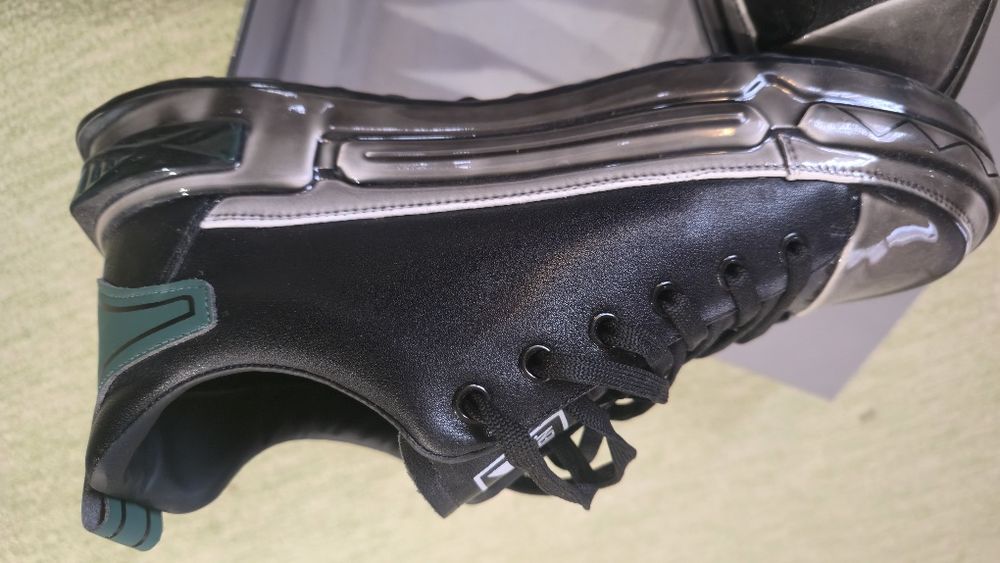 Мъжките спортни обувки  Massimo Zardi