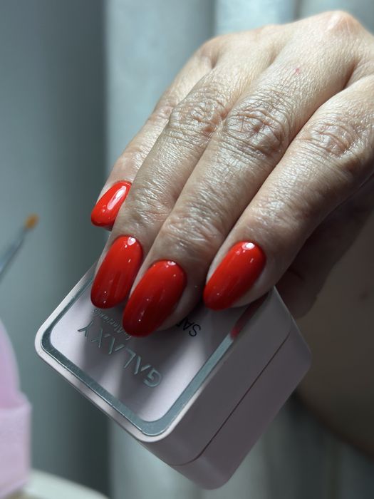 Маникюр за 5500 тенге