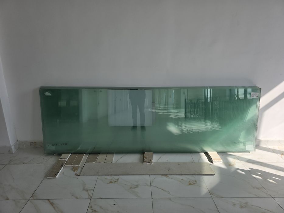 Стекло коленная.