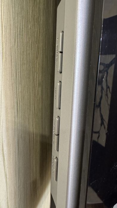 Продам Телевизор Philips